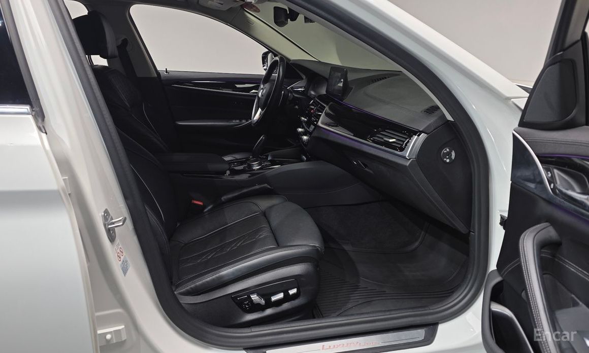 2019 BMW 5 серии VII (G30/G31) 520d Luxury Plus с пробегом 66 168 км