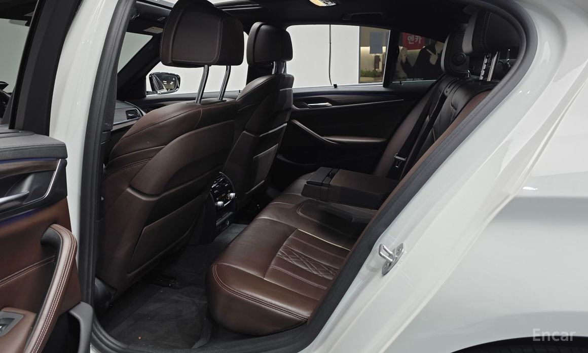 2018 BMW 5 серии VII (G30/G31) 520d M Sport Package Plus с пробегом 65 031 км