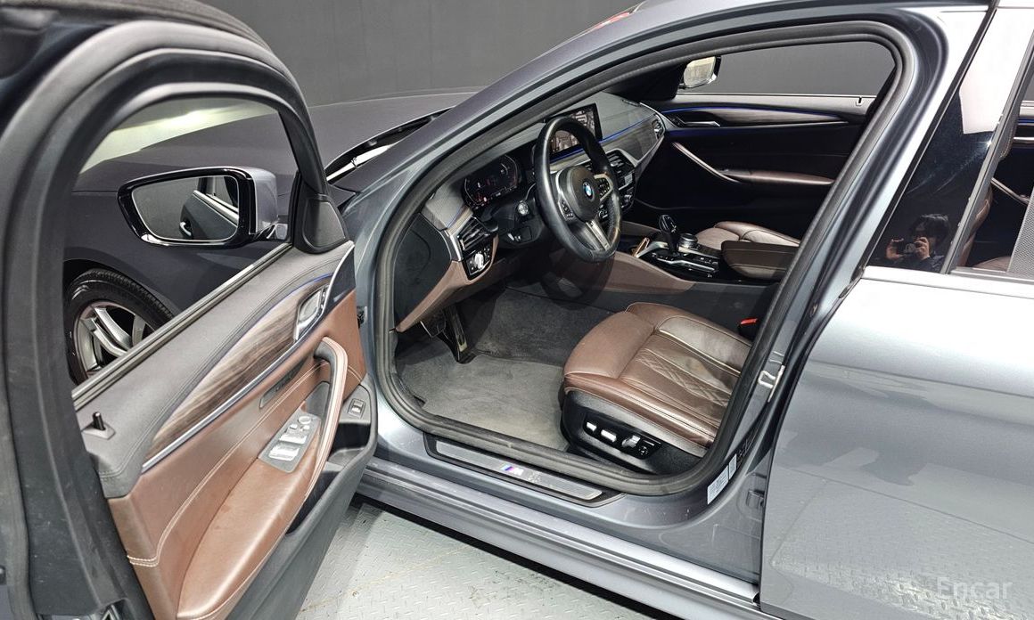 2020 BMW 5 серии VII (G30/G31) 520d xDrive M Sport Package Plus с пробегом 81 675 км