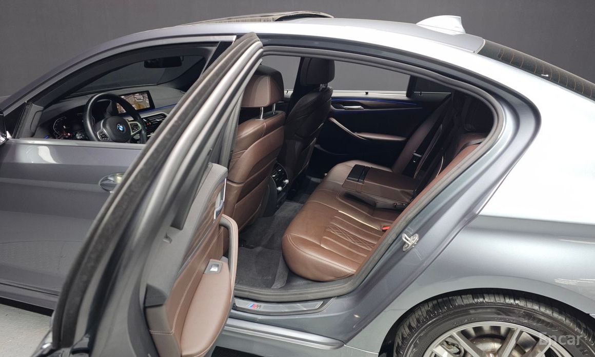 2020 BMW 5 серии VII (G30/G31) 520d xDrive M Sport Package Plus с пробегом 81 675 км