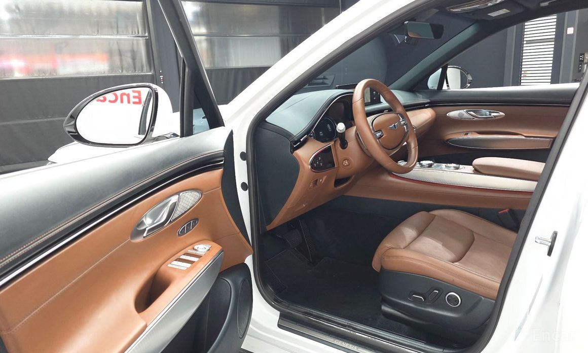 2021 Genesis GV70 I 2.2 Diesel AWD с пробегом 20 078 км