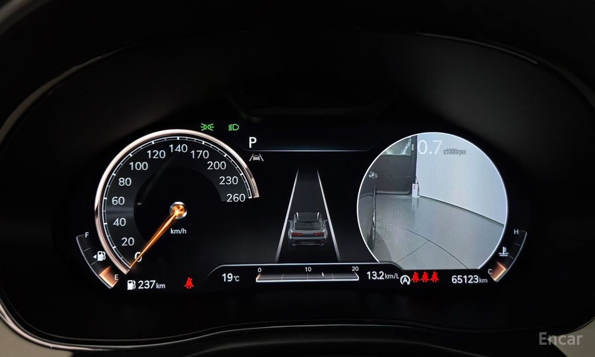 2021 Genesis GV70 I 2.2 Diesel 2WD с пробегом 65 123 км