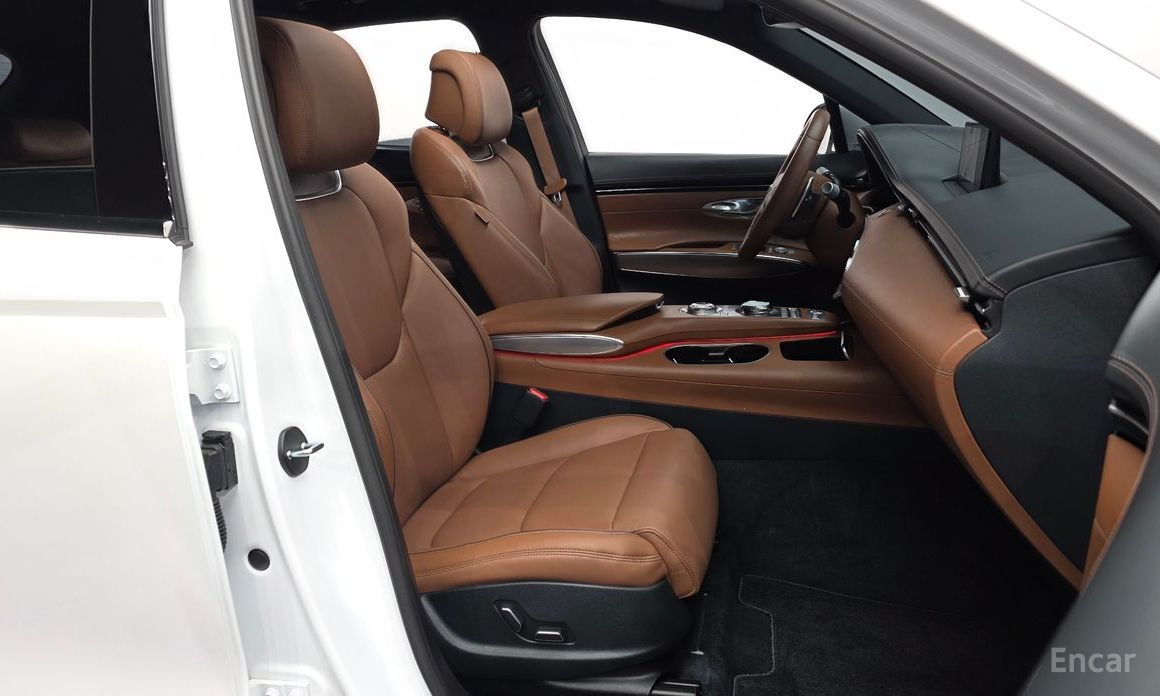2021 Genesis GV70 I 2.2 Diesel AWD с пробегом 20 078 км