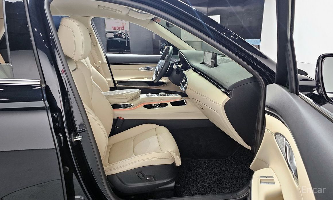 2021 Genesis GV70 I 2.2 Diesel 2WD с пробегом 90 867 км