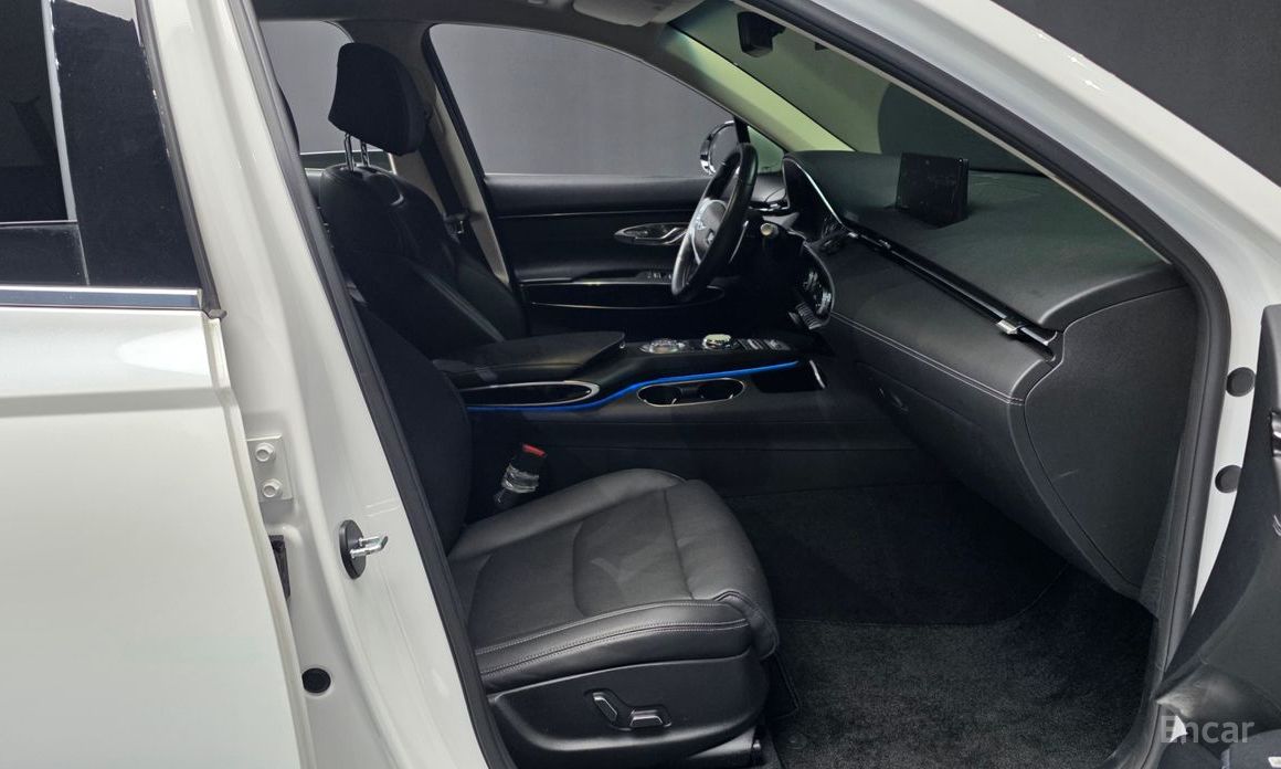 2021 Genesis GV70 I 2.2 Diesel AWD с пробегом 51 600 км