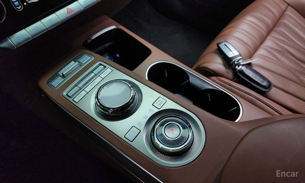 2022 Genesis GV70 I 2.2 Diesel 2WD с пробегом 64 216 км