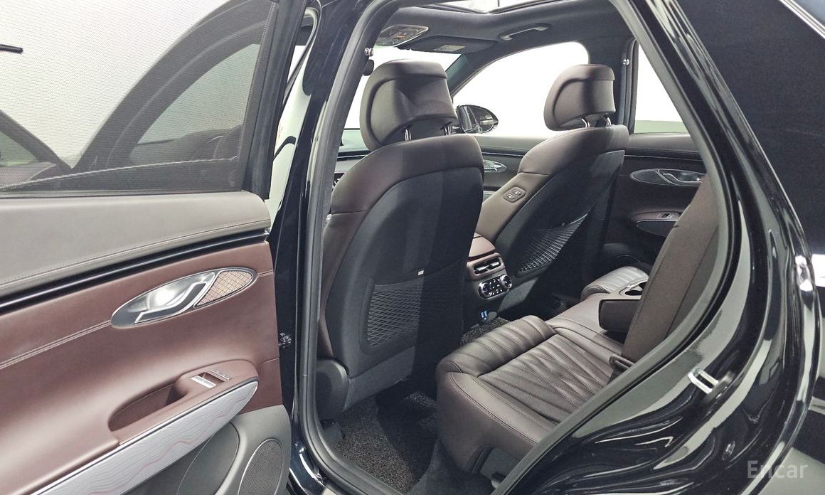 2021 Genesis GV70 I 2.2 Diesel AWD с пробегом 72 140 км
