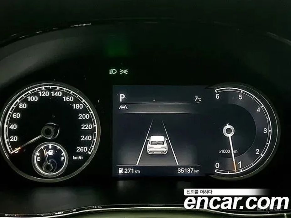 2022 Genesis GV70 I 2.2 Diesel 2WD с пробегом 35 067 км