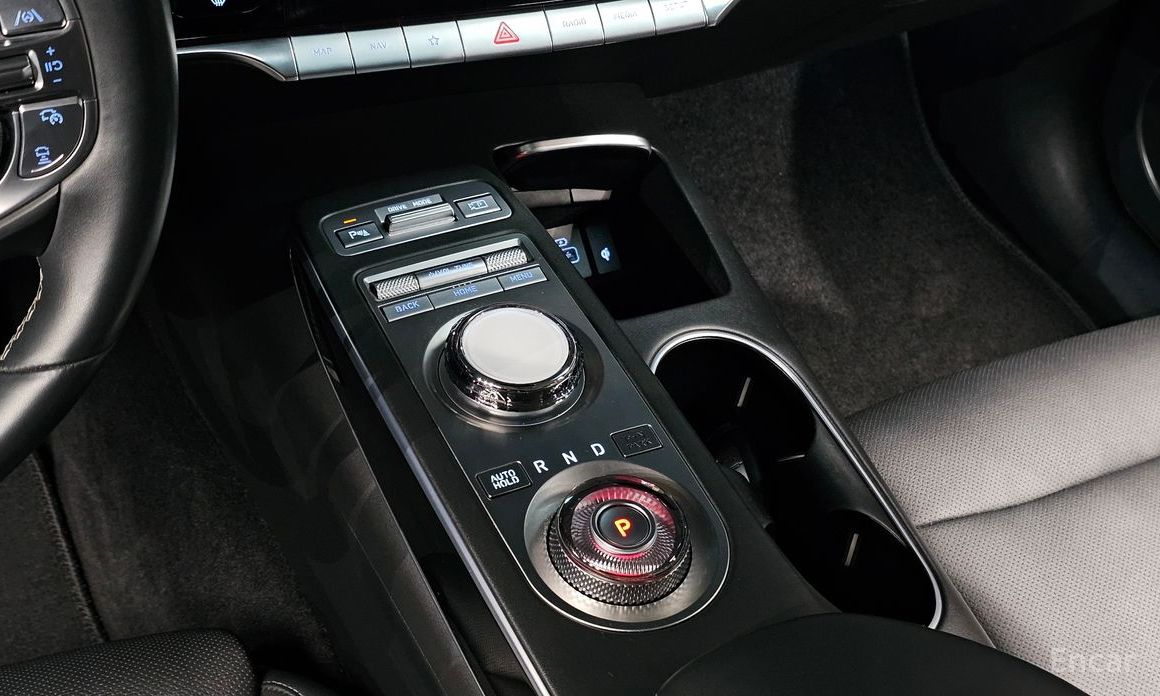 2021 Genesis GV70 I 2.2 Diesel 2WD с пробегом 70 289 км
