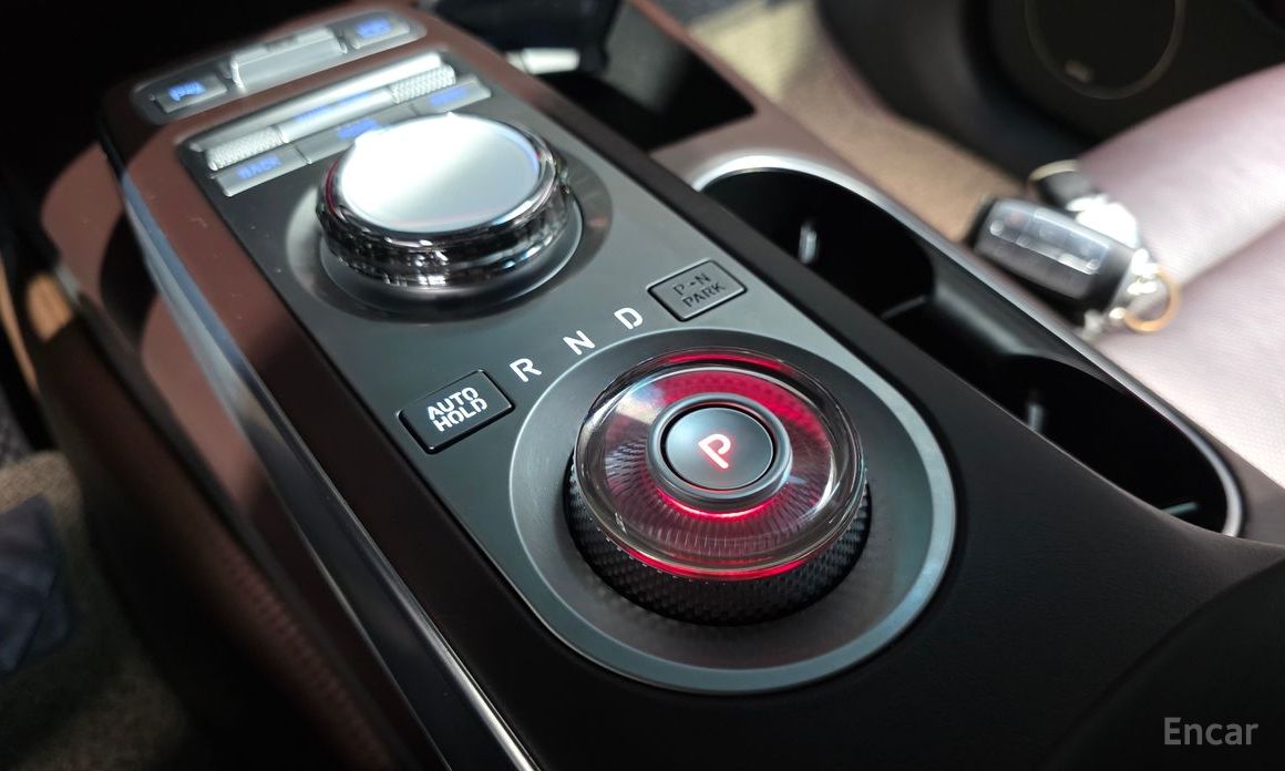 2021 Genesis GV70 I 2.2 Diesel AWD с пробегом 81 613 км