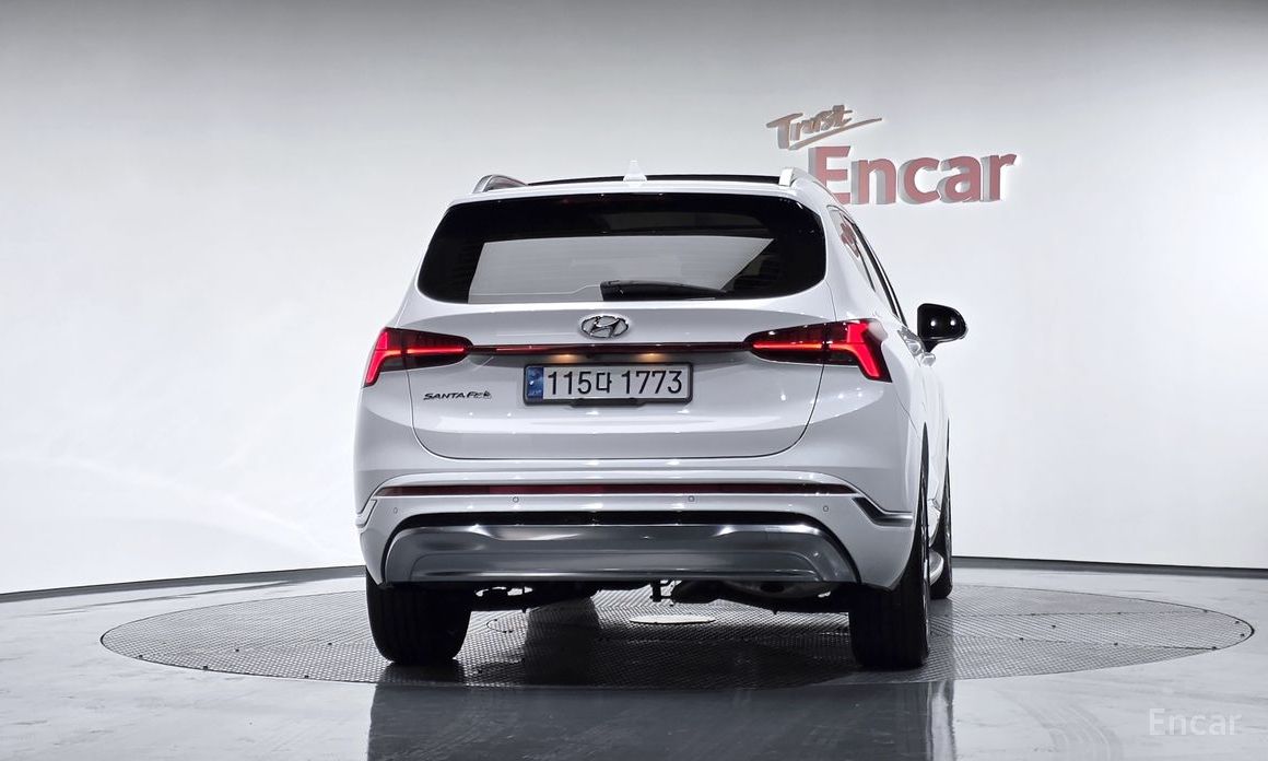 2020 Hyundai Santa Fe IV Рестайлинг Diesel 2.2 2WD Calligraphy с пробегом 23 986 км