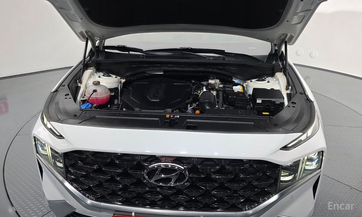 2020 Hyundai Santa Fe IV Рестайлинг Diesel 2.2 2WD Calligraphy с пробегом 23 986 км