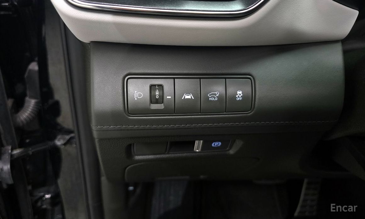 2020 Hyundai Santa Fe IV Рестайлинг Diesel 2.2 2WD Calligraphy с пробегом 89 280 км
