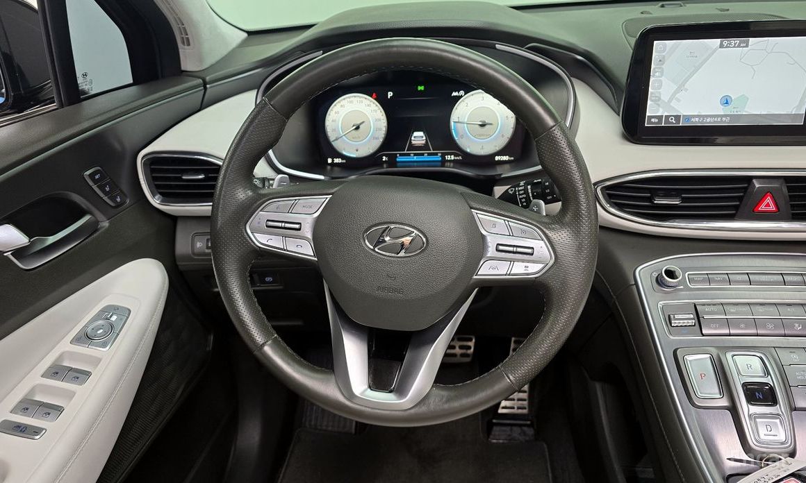 2020 Hyundai Santa Fe IV Рестайлинг Diesel 2.2 2WD Calligraphy с пробегом 89 280 км