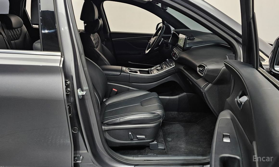 2021 Hyundai Santa Fe IV Рестайлинг Diesel 2.2 2WD Calligraphy с пробегом 27 736 км