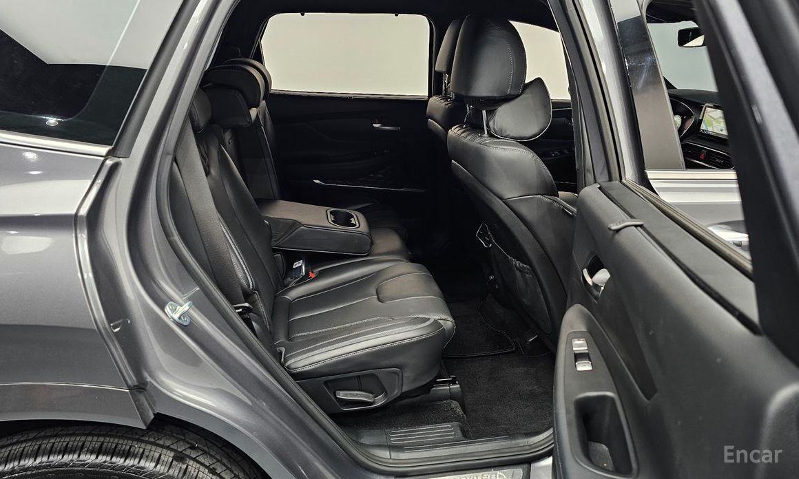 2021 Hyundai Santa Fe IV Рестайлинг Diesel 2.2 2WD Calligraphy с пробегом 27 736 км
