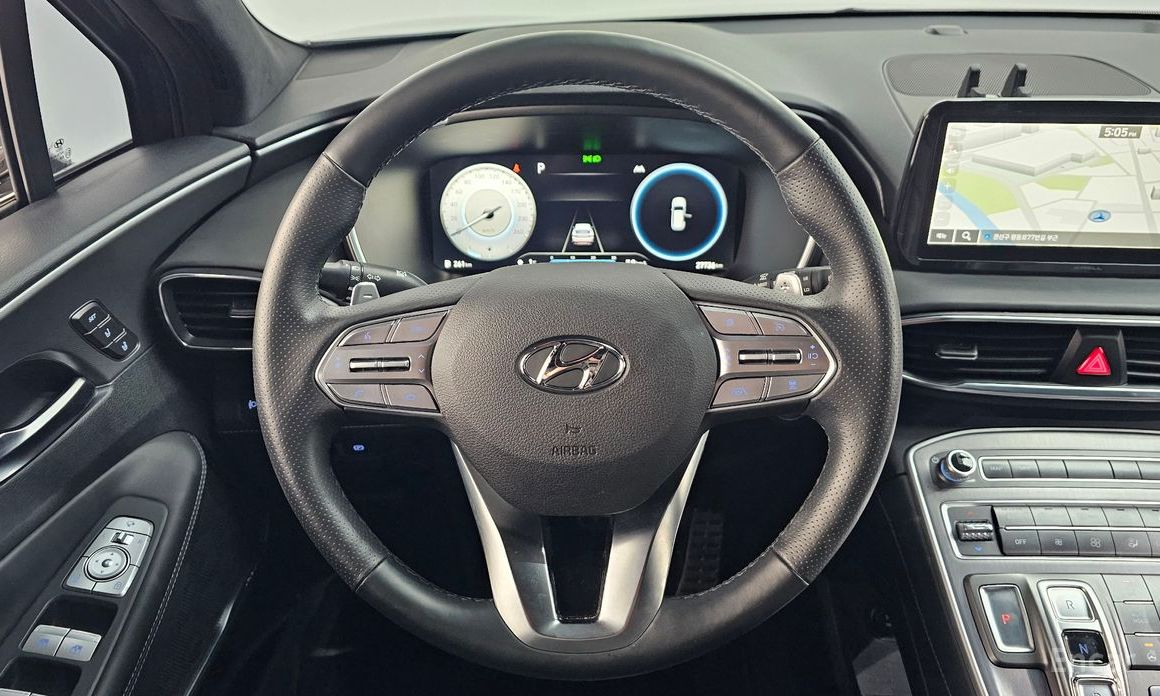 2021 Hyundai Santa Fe IV Рестайлинг Diesel 2.2 2WD Calligraphy с пробегом 27 736 км