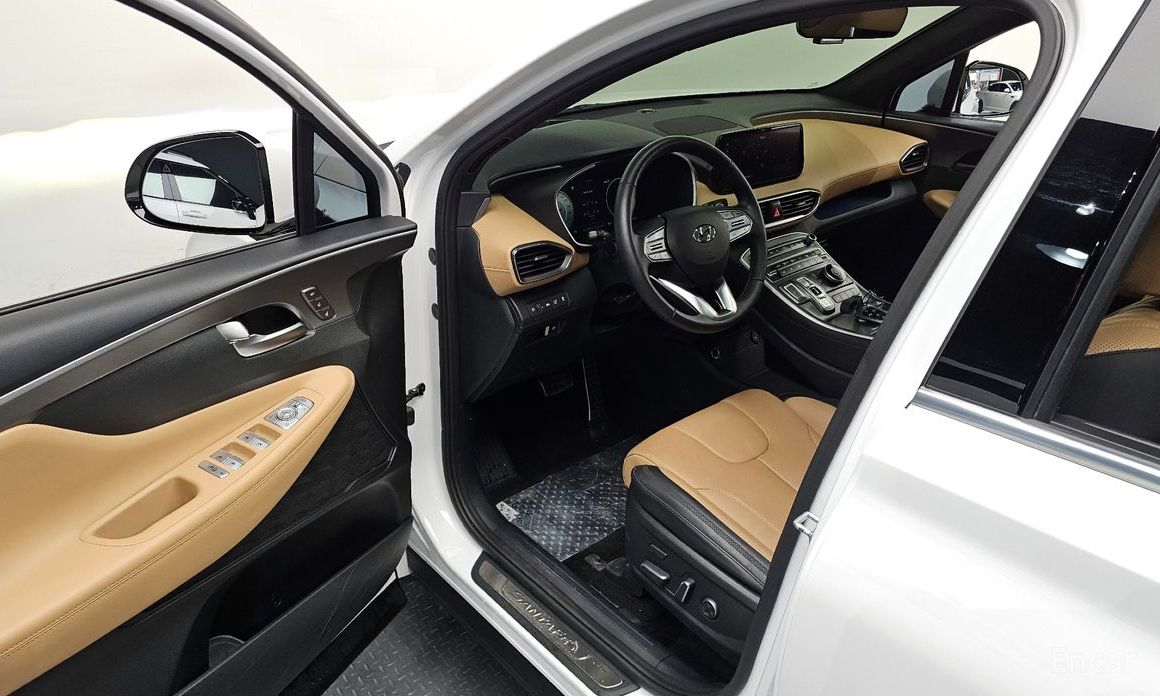 2023 Hyundai Santa Fe IV Рестайлинг Gasoline 2.5T 2WD Calligraphy с пробегом 32 273 км