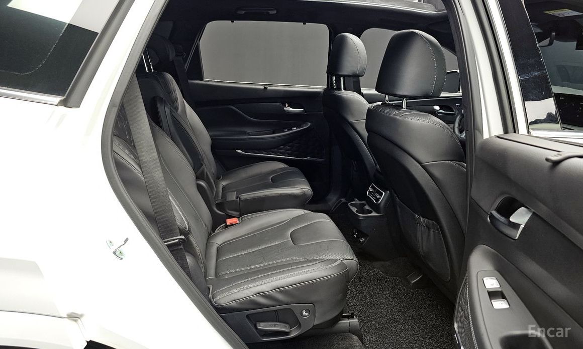 2022 Hyundai Santa Fe IV Рестайлинг Gasoline 2.5T 2WD Calligraphy с пробегом 38 281 км