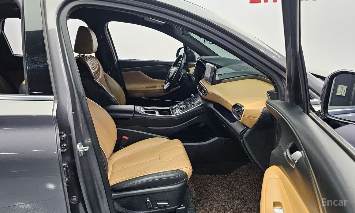 2021 Hyundai Santa Fe IV Рестайлинг Gasoline 2.5T 4WD Calligraphy с пробегом 87 790 км