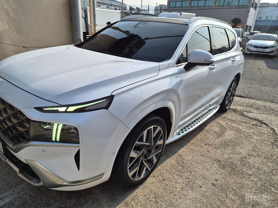 2021 Hyundai Santa Fe IV Рестайлинг Gasoline 2.5T 4WD Calligraphy с пробегом 60 800 км