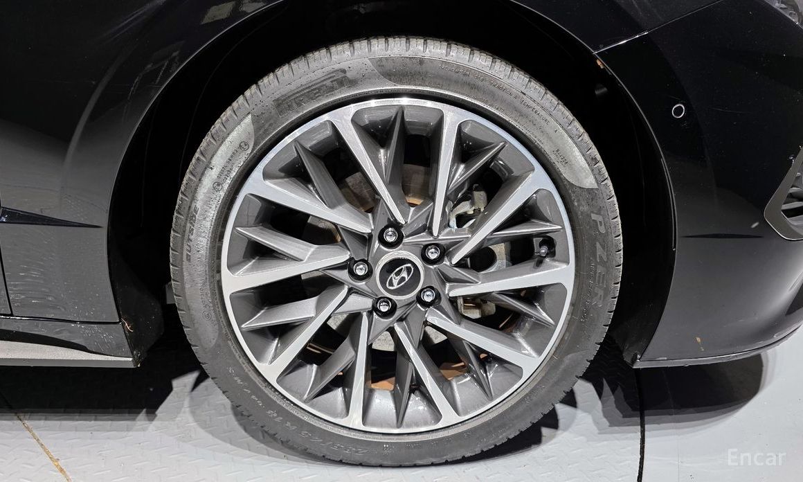 2023 Hyundai Sonata VIII (DN8) Inspiration с пробегом 43 893 км