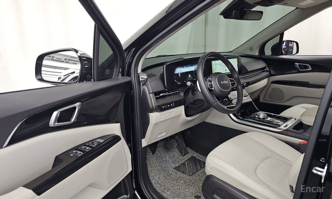 2023 Kia Carnival IV 9-Seater Noblesse с пробегом 78 129 км