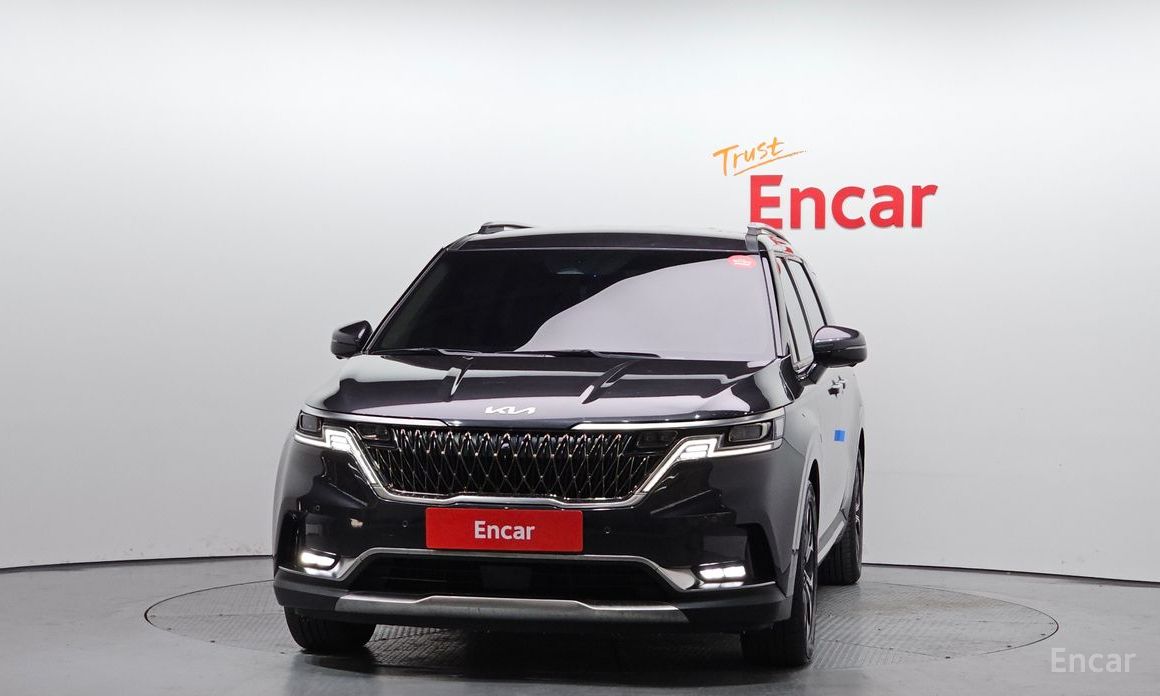 2023 Kia Carnival IV 9-Seater Signature с пробегом 113 194 км