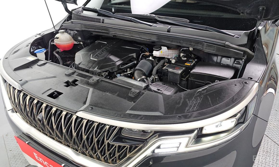 2023 Kia Carnival IV 9-Seater Signature с пробегом 113 194 км