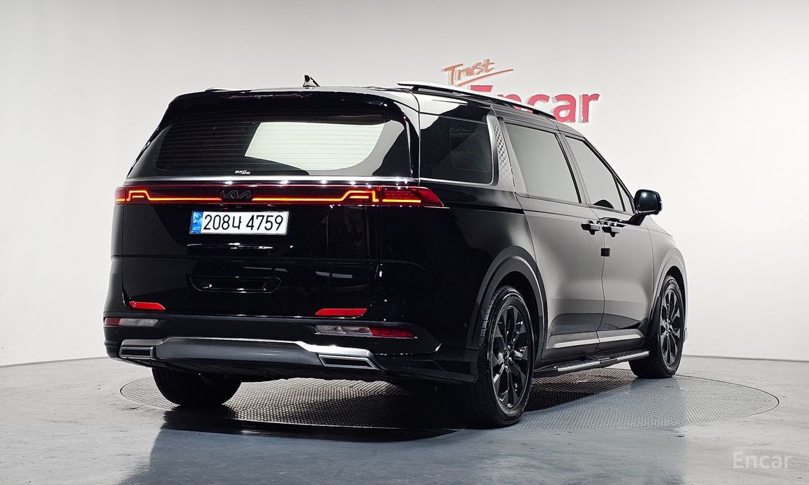 2022 Kia Carnival IV 9-Seater Noblesse с пробегом 62 460 км