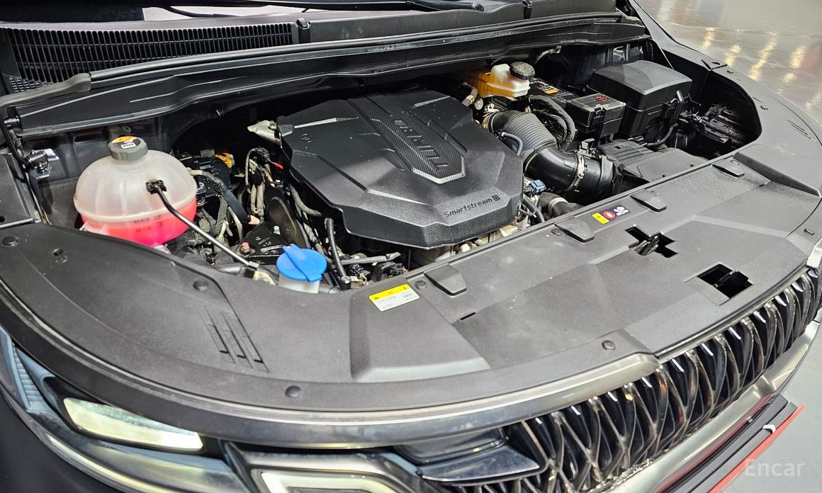 2023 Kia Carnival IV 9-Seater Noblesse с пробегом 57 234 км