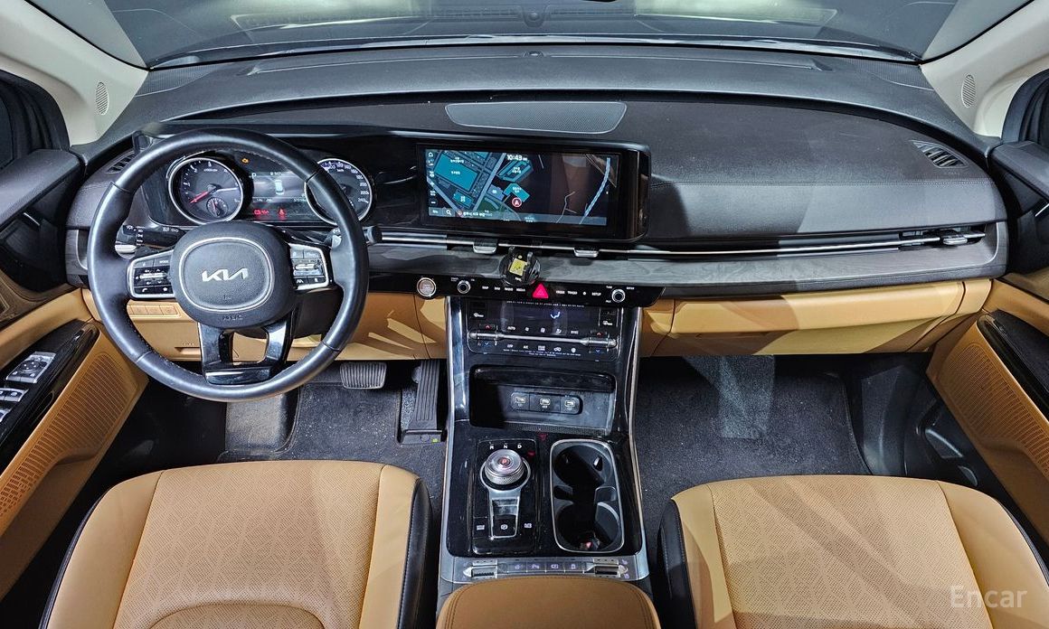 2023 Kia Carnival IV 9-Seater Noblesse с пробегом 57 234 км