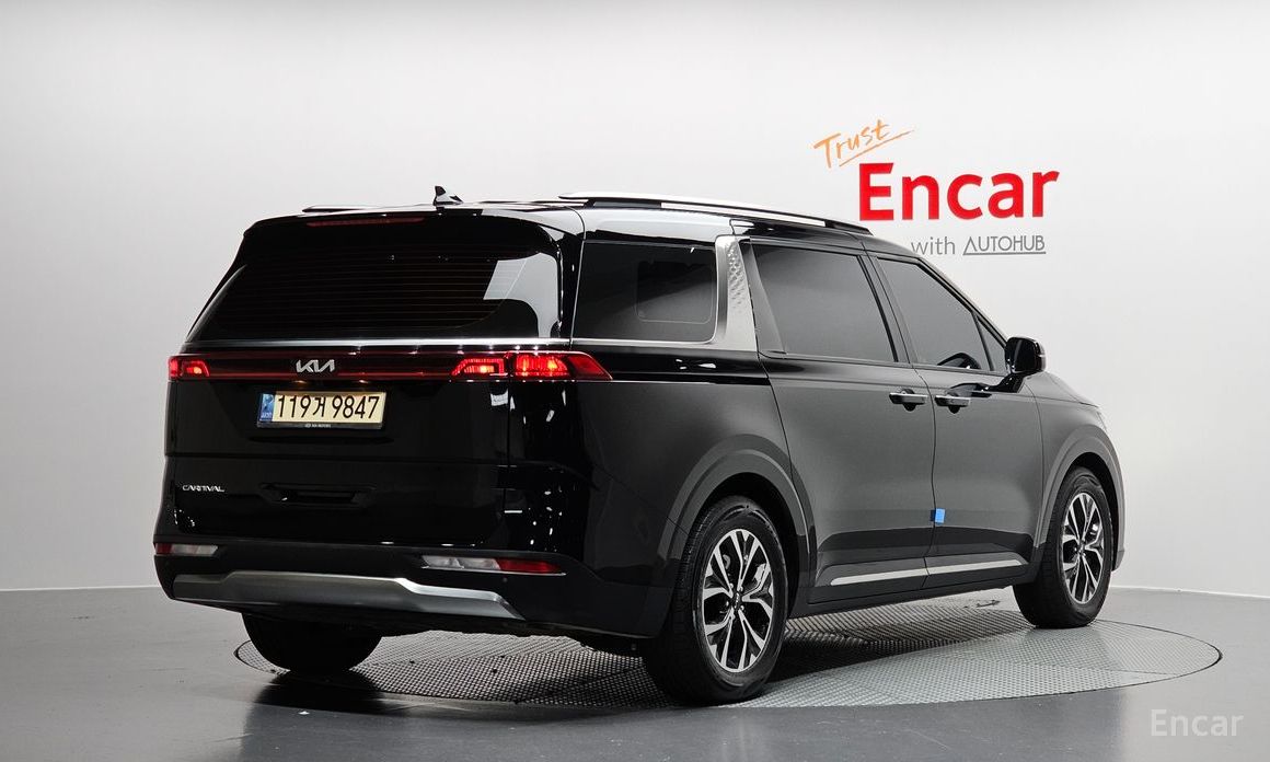 2021 Kia Carnival IV 9-Seater Noblesse с пробегом 74 135 км