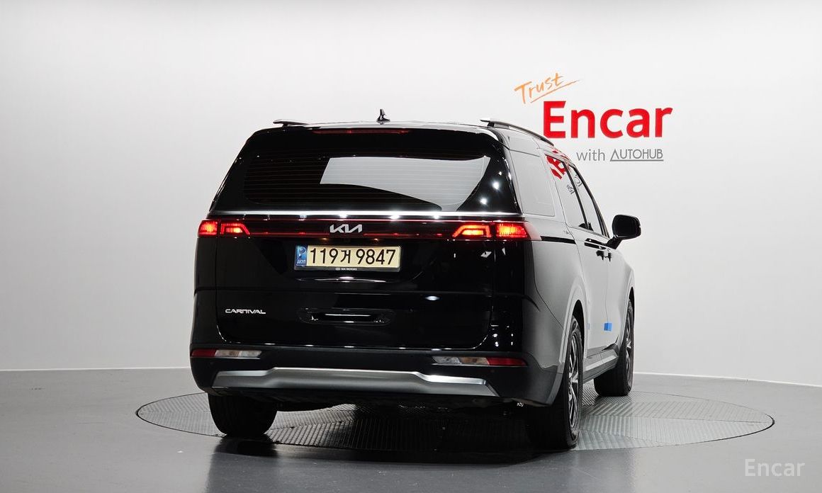 2021 Kia Carnival IV 9-Seater Noblesse с пробегом 74 135 км
