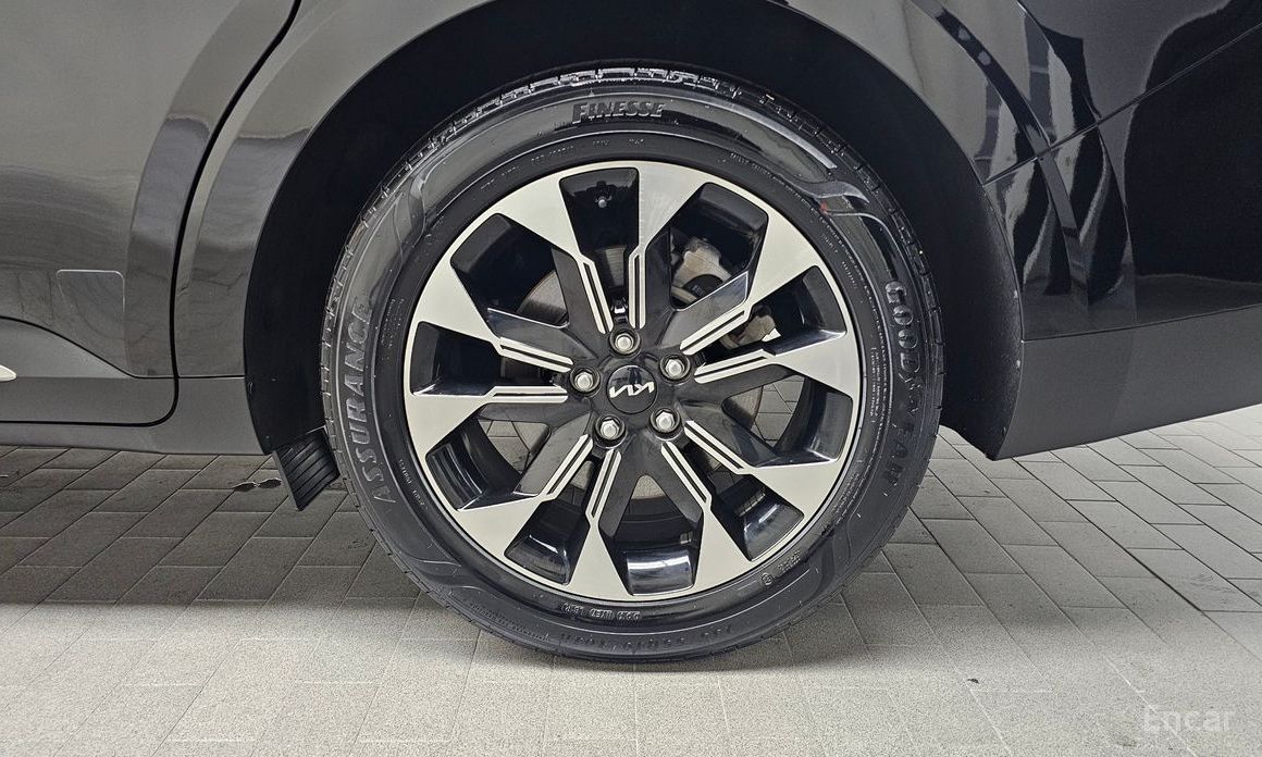 2022 Kia Carnival IV 9-Seater Noblesse с пробегом 54 777 км
