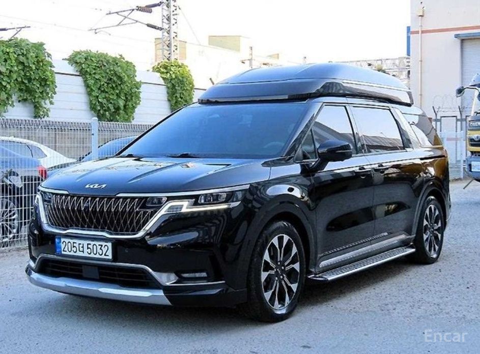 2022 Kia Carnival IV 9-Seater Signature с пробегом 83 795 км