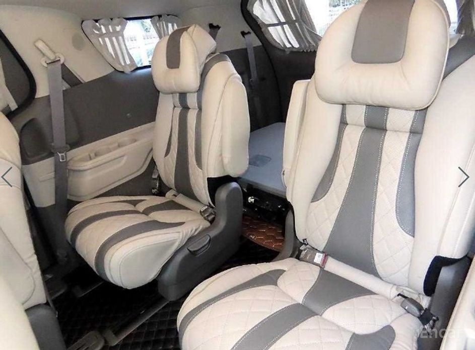 2022 Kia Carnival IV 9-Seater Signature с пробегом 83 795 км