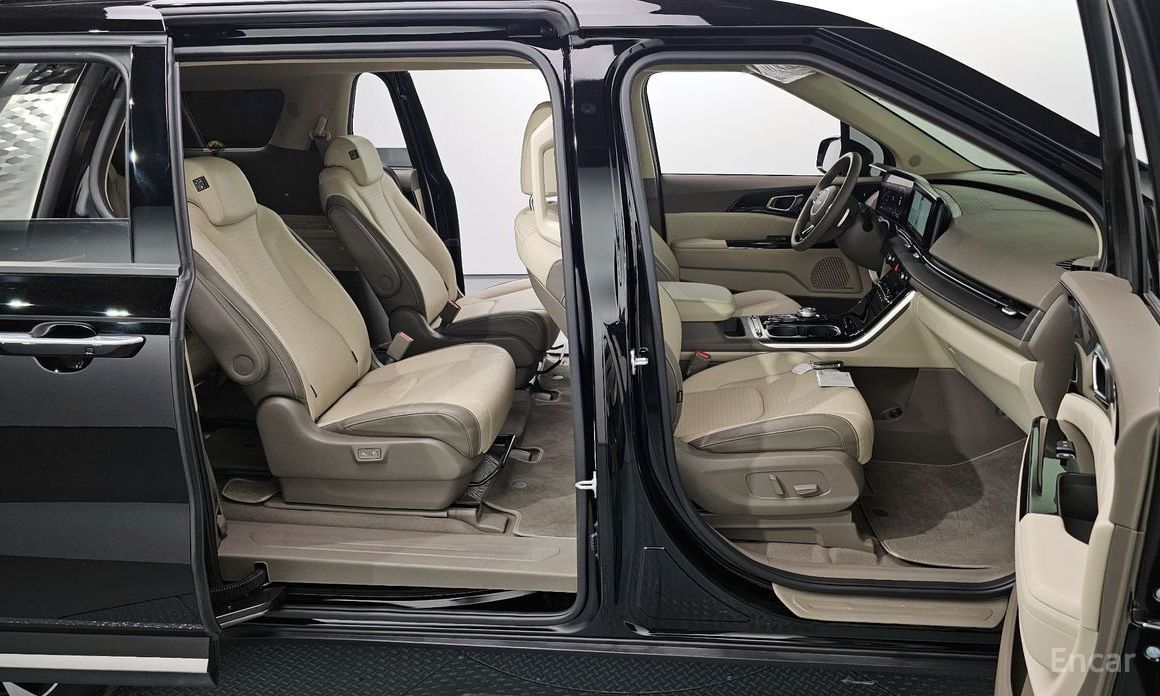 2022 Kia Carnival IV 9-Seater Signature с пробегом 36 556 км