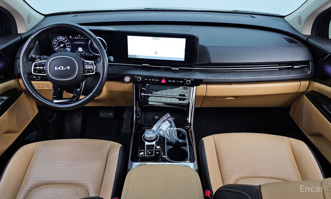 2022 Kia Carnival IV 9-Seater Signature с пробегом 65 231 км