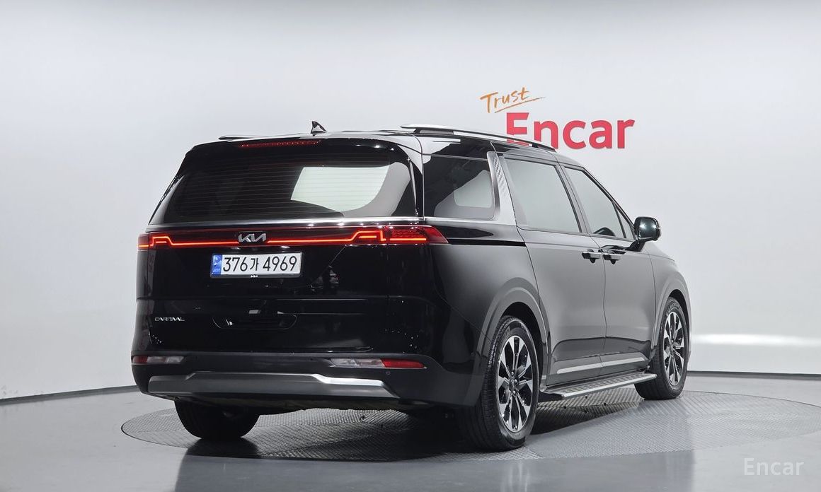 2022 Kia Carnival IV 9-Seater Signature с пробегом 54 655 км