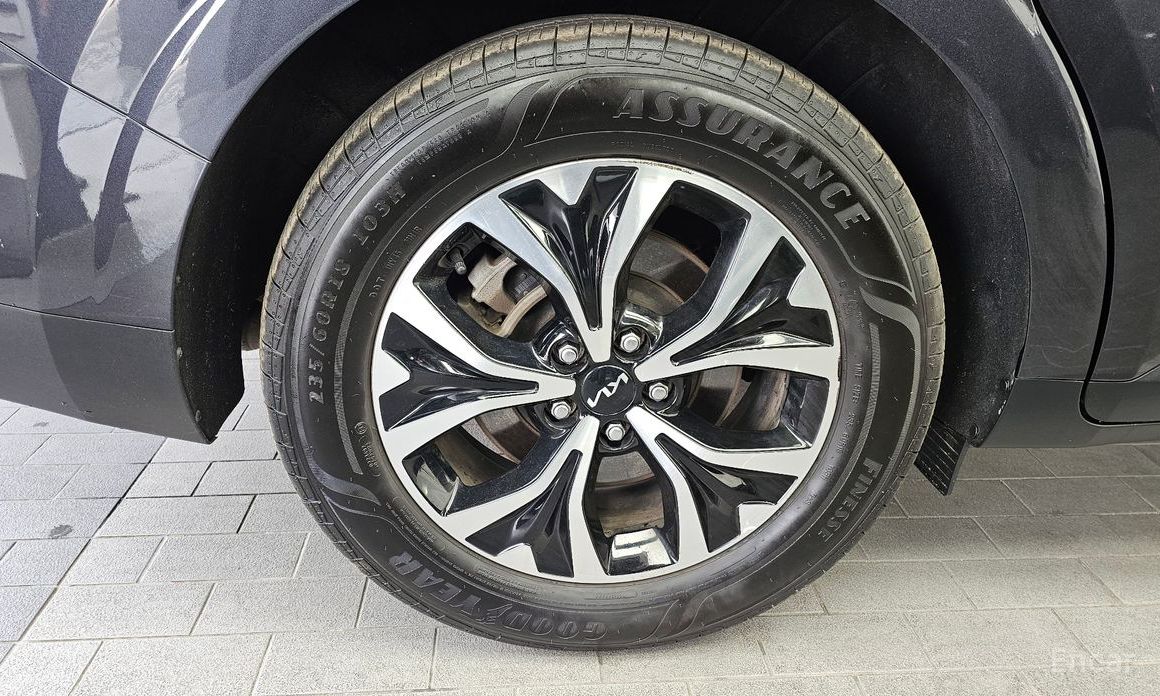 2021 Kia Carnival IV 9-Seater Noblesse с пробегом 48 692 км