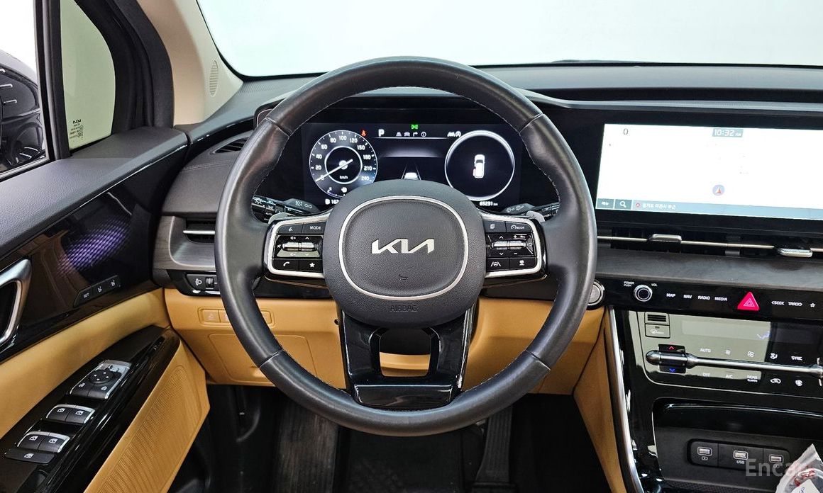 2022 Kia Carnival IV 9-Seater Signature с пробегом 65 231 км