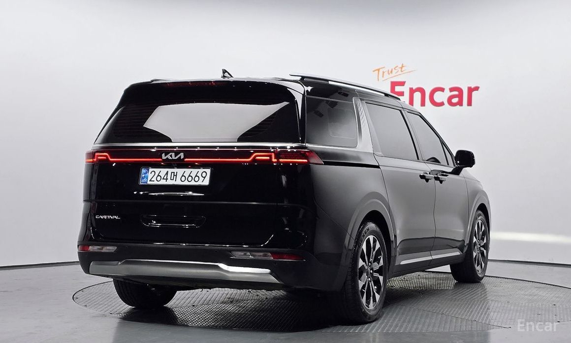 2022 Kia Carnival IV 9-Seater Noblesse с пробегом 119 328 км