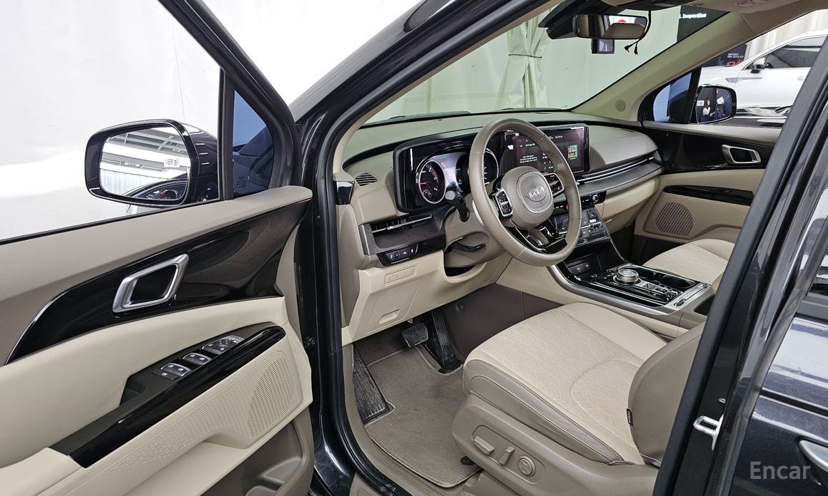 2021 Kia Carnival IV 9-Seater Noblesse с пробегом 48 692 км