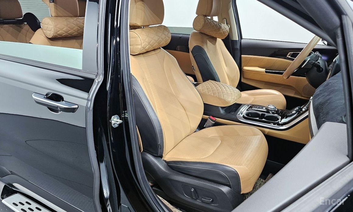 2022 Kia Carnival IV 9-Seater Signature с пробегом 54 655 км