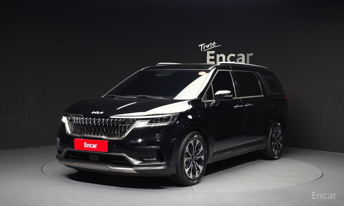 2021 Kia Carnival IV 9-Seater Signature с пробегом 112 581 км