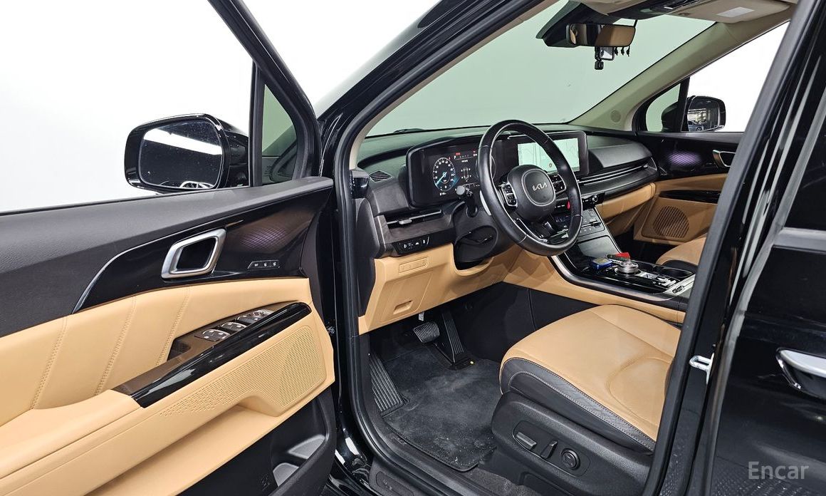 2022 Kia Carnival IV 9-Seater Signature с пробегом 60 723 км