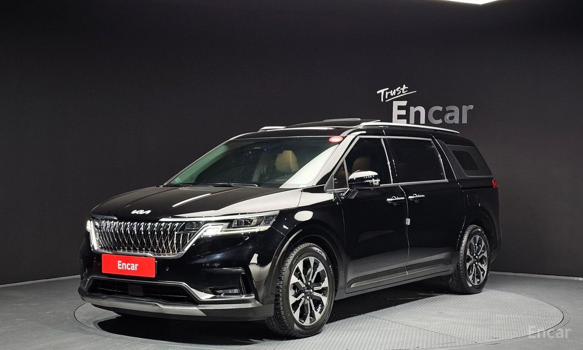 2022 Kia Carnival IV 9-Seater Signature с пробегом 71 973 км