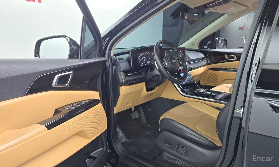 2022 Kia Carnival IV 9-Seater Noblesse с пробегом 37 827 км
