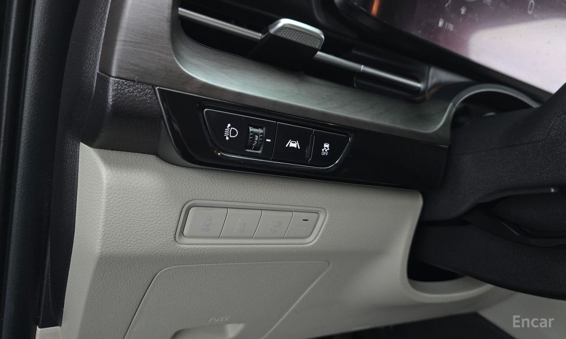 2022 Kia Carnival IV 9-Seater Noblesse с пробегом 119 328 км